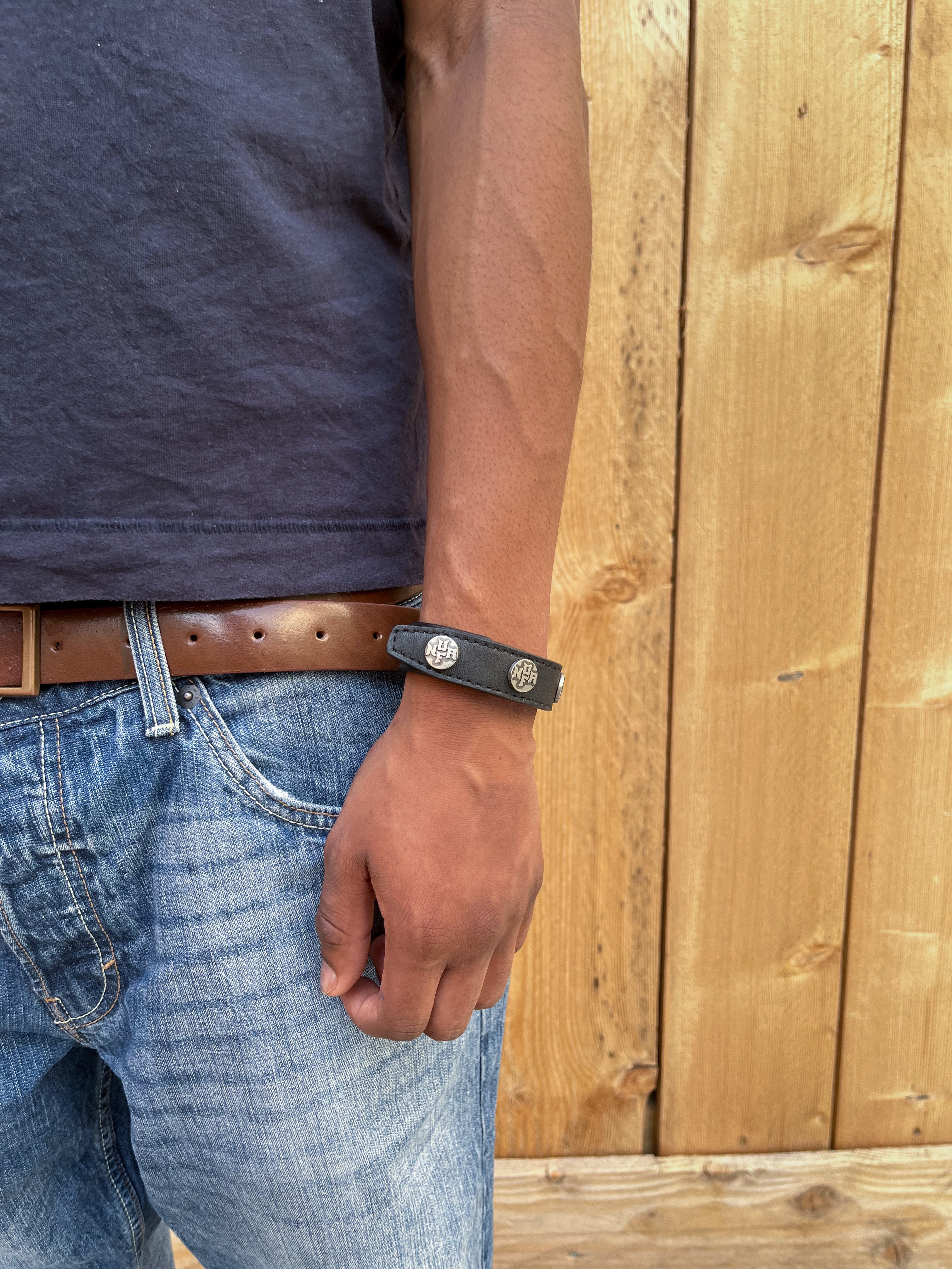 CANDID BLACK LEATHER BRACELET
