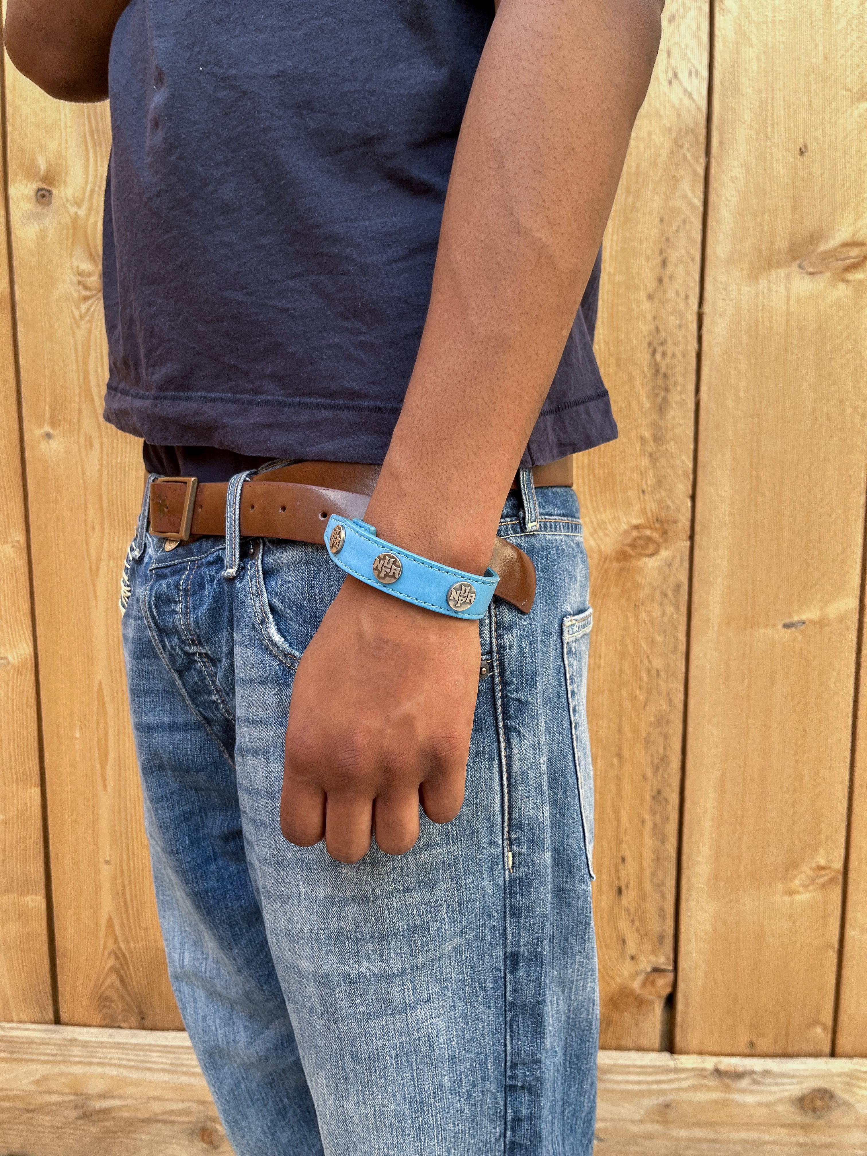 CANDID BLUE LEATHER BRACELET